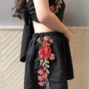 Sæt med broderet crop top og shorts med blomsterprint
