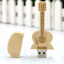 USB-stik i træguitar-design