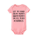 Sender mine tanker til min mor Onesie