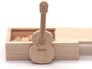 USB-stik i træguitar-design