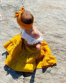 Off shoulder crop top og nederdel med flæser sæt