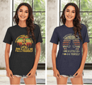 Jeg er for det meste Fred, Kærlighed og Lys og en smule Go Yoga T-Shirt